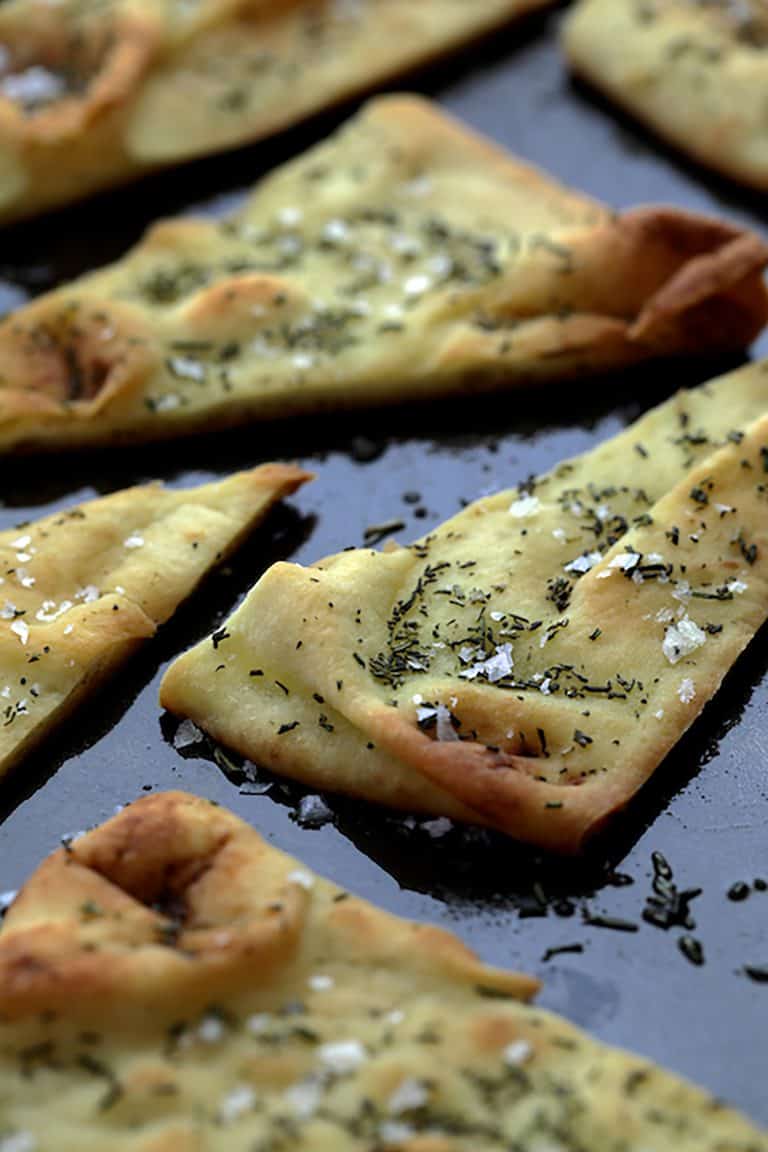 White Bean Artichoke Spread Recipe with Flatbread Chips