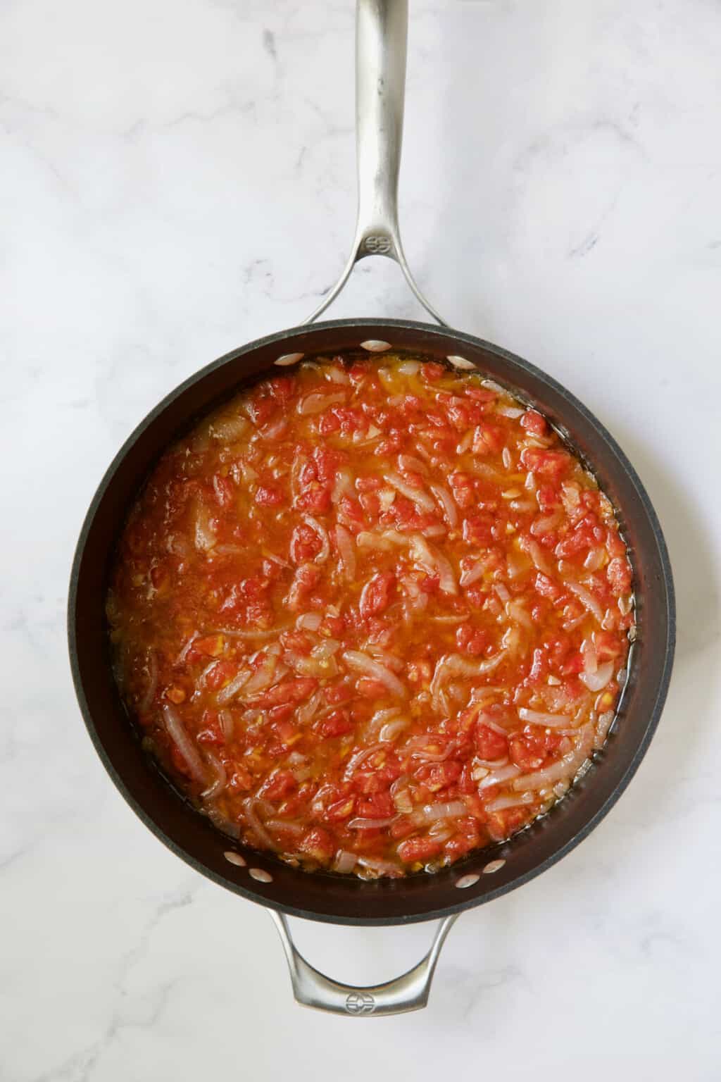 Mediterranean Braised Green Beans with Tomatoes Recipe