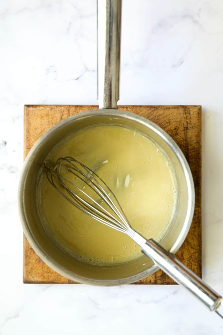 How to Make Gravy Without Drippings Chicken, Turkey or Beef!