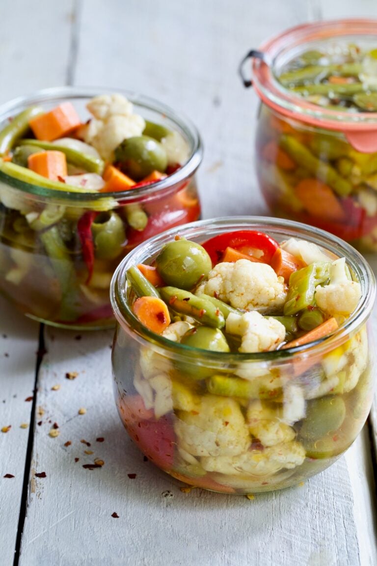 Homemade Giardiniera Recipe (Italian Pickled Vegetables)